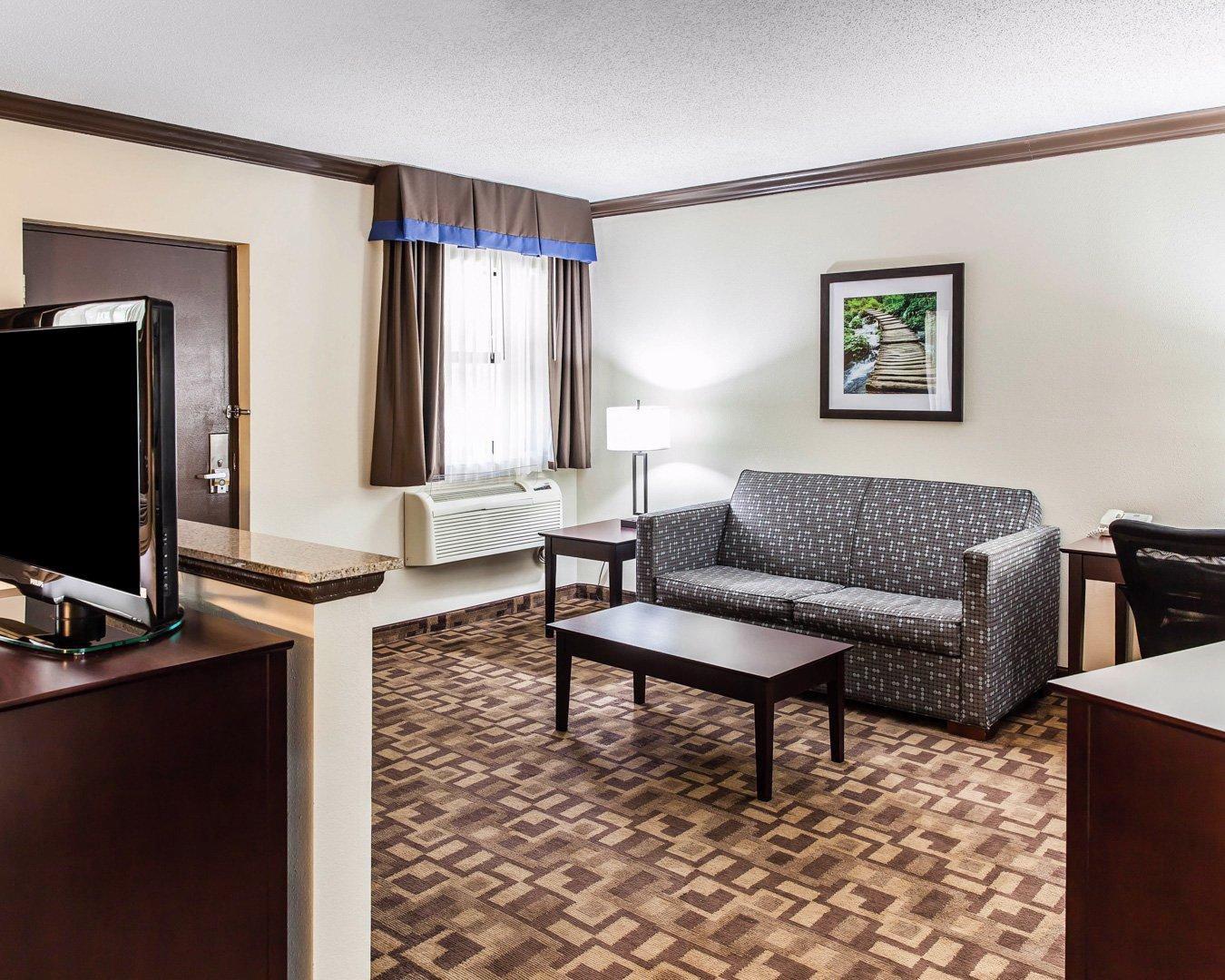 Quality Inn & Suites Quakertown-Allentown Экстерьер фото
