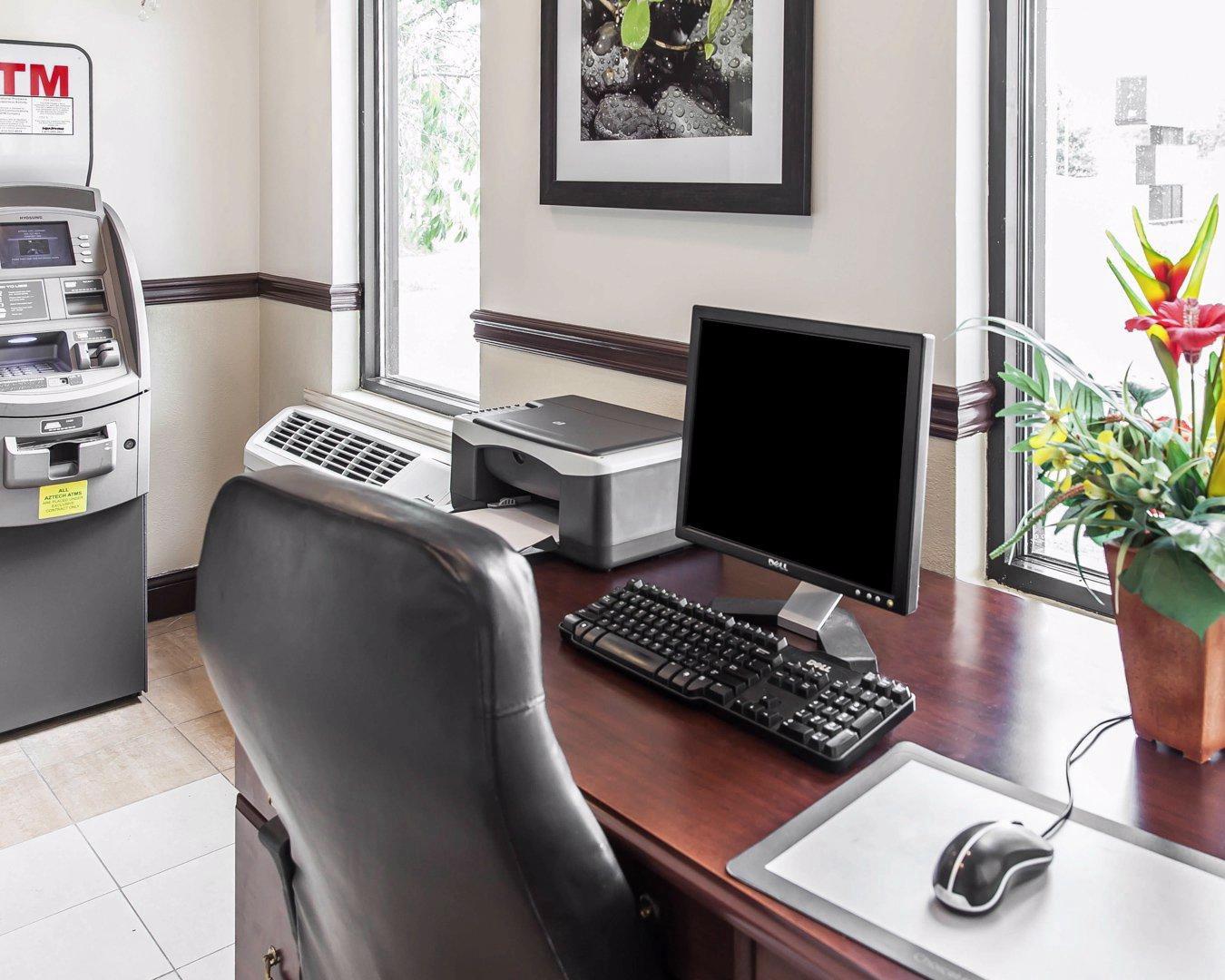 Quality Inn & Suites Quakertown-Allentown Экстерьер фото