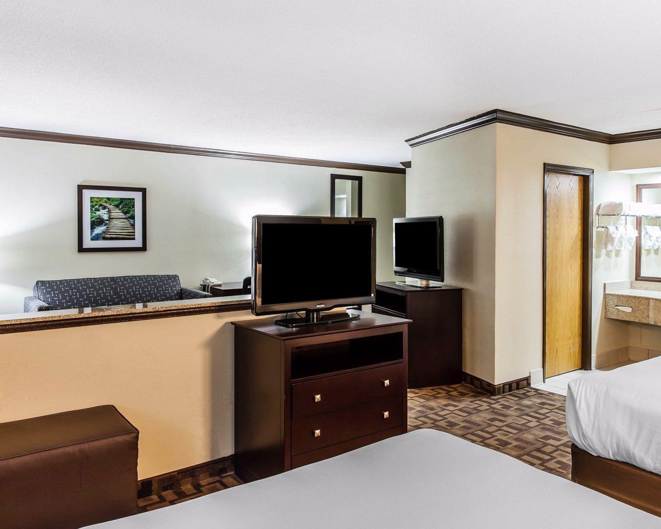 Quality Inn & Suites Quakertown-Allentown Экстерьер фото