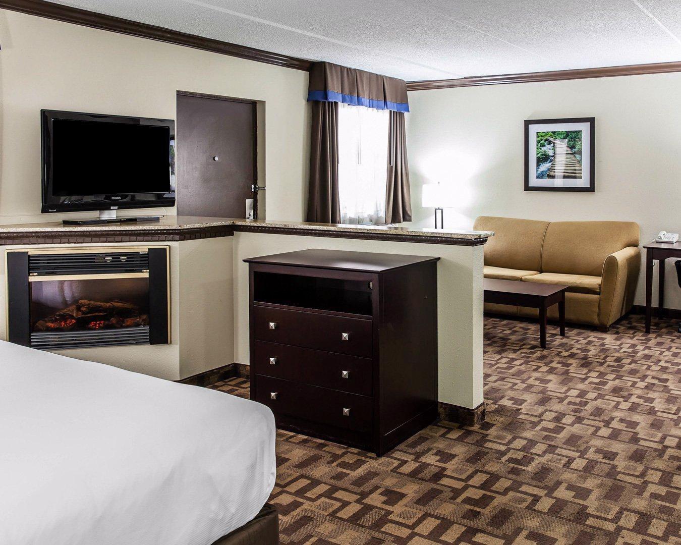 Quality Inn & Suites Quakertown-Allentown Экстерьер фото